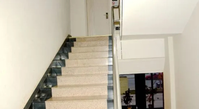 Ruijun Laikehao Hotel Jingzhou, Prenota Hotel Hotel a Hubei con parcheggio, Parcheggio
