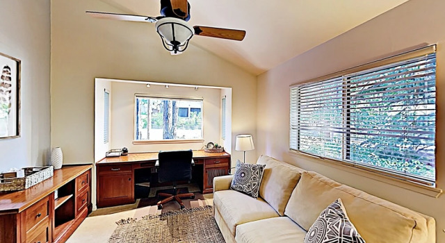 Luxury Incline Village Home by RedAwning, Забронировать Отель Инклайн-Виллидж North Lake Tahoe