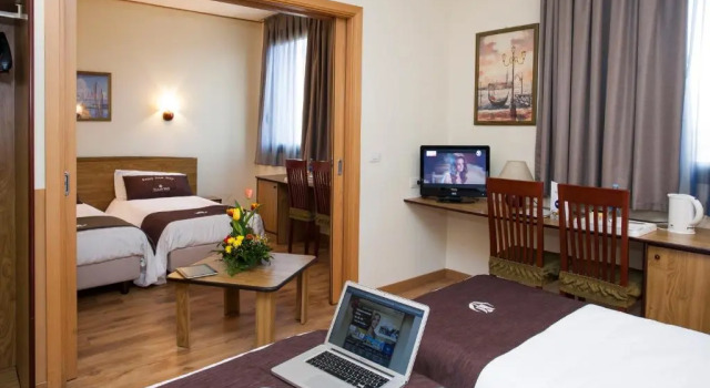 Четырёхместный номер Standard Tulip Inn Padova