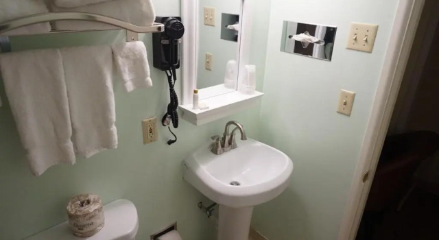 Номер Deluxe Eagle Crater Lake Inn