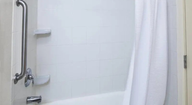 Четырёхместный номер Standard Fairfield Inn & Suites Marianna
