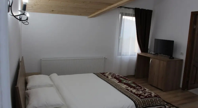 Трёхместный семейный номер Standard с балконом и с красивым видом из окна Maramures Landscape