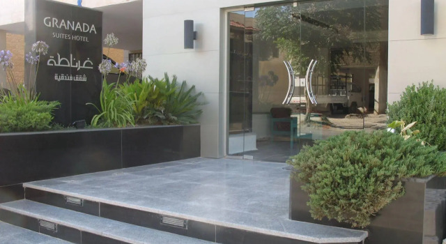 Granada Suites Hotel