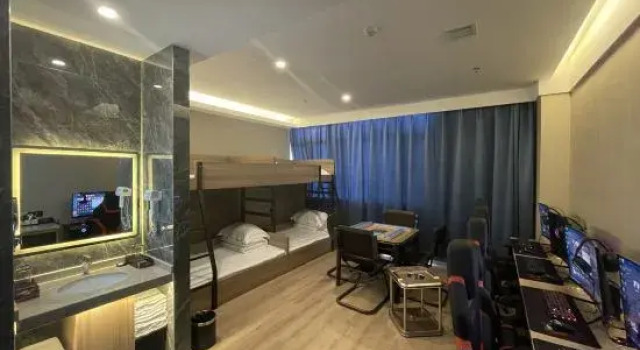 Кровать в общем номере Taiyuan Biyu lntelligent Hotel