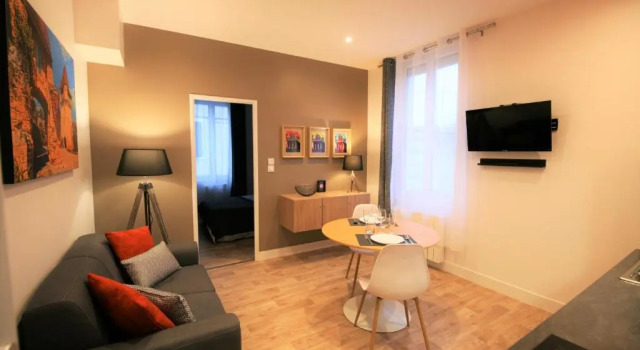 Le FAIDHERBE Style AppartHôtel - Parking gratuit - Calme et lumineux, Boek Appartement Hotels in Franche-Comte met ontbijt, Ontbijt
