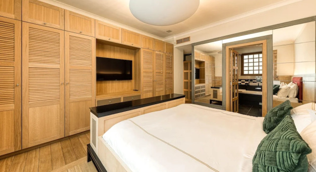 City Luxury 3BR Prime Location