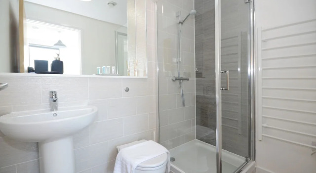 Двухместные апартаменты Leeds Urban Square Apartments