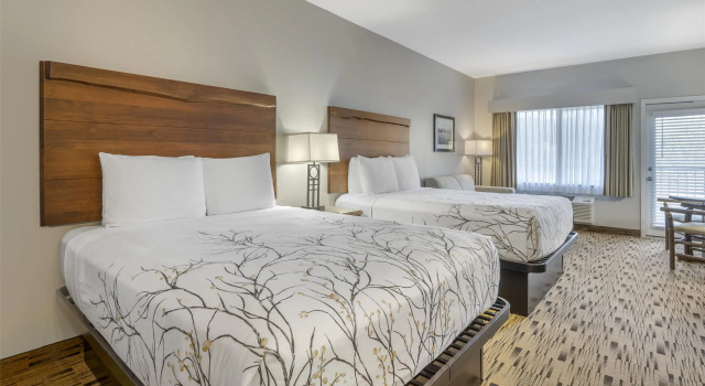 Четырёхместный номер Standard с балконом Best Western Plus Columbia River Inn