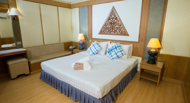 Люкс Phrae Nakara Hotel