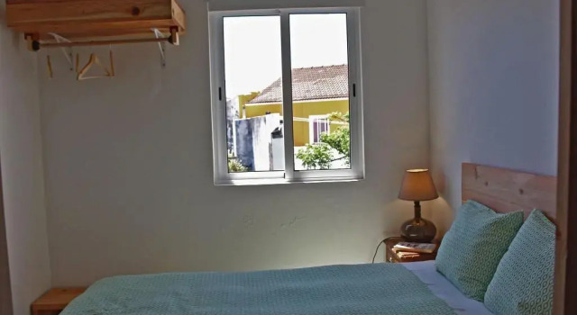 Porto Pim Guest House