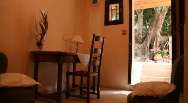 LAleandra, Rezervovat Hotel Castellar Great Alpine Road