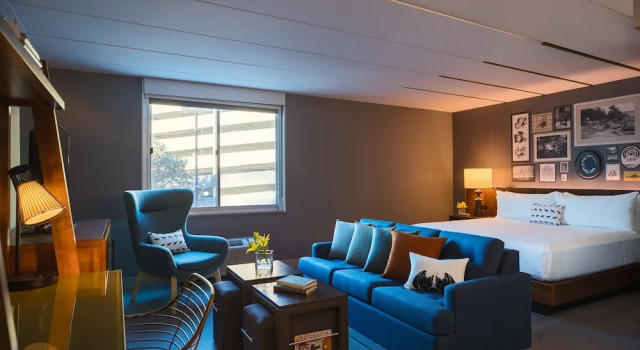Двухместный полулюкс Renaissance Minneapolis Bloomington Hotel