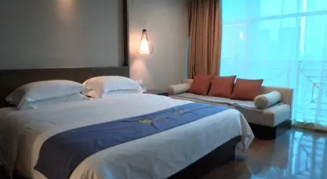 Люкс Goldenplam Hotel