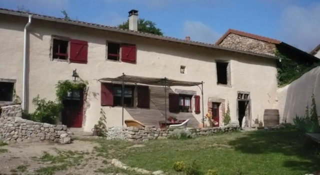 Gîte Saint-Georges-Haute-ville, 3 pièces, 4 personnes - FR-1-496-191, Reservar Hotel Saint-Georges-Haute-Ville Auvérnia