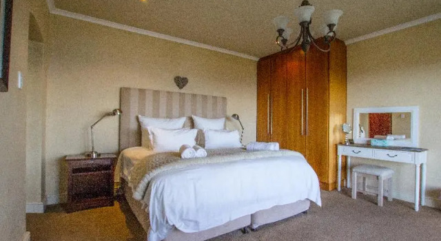 Двухместный номер Standard с балконом On The Cliff Guest House