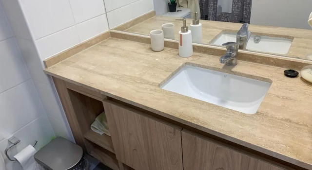 Santiago Centro Boutique familiar, Забронировать Бутик-отель Отели Сантьяго с парковкой, рядом с Гора Санта-Лусия, Парковка