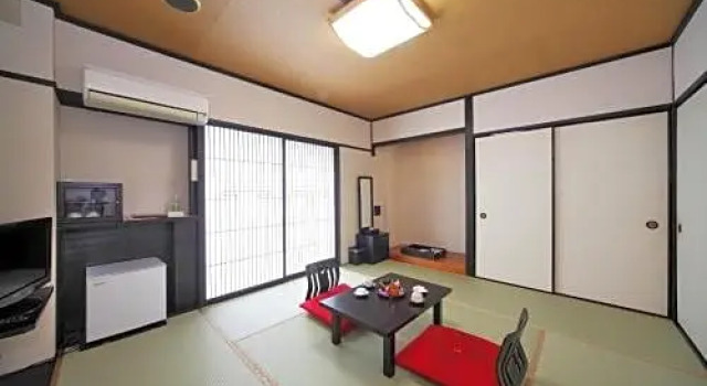 Номер Economy Hotel Chatelet Inn Kyoto