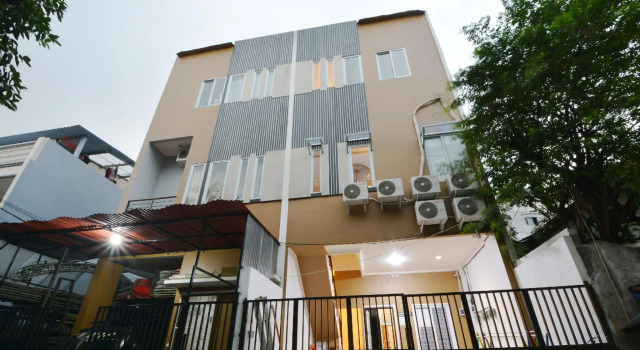 ZEN Rooms Basic Tanjung Duren Syariah, Book Hotel Grogol Jakarta