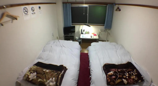 Kenroku Haitsu 202, Rezervovat Hotel Hotely v Ishikawa s parkováním, Parkování