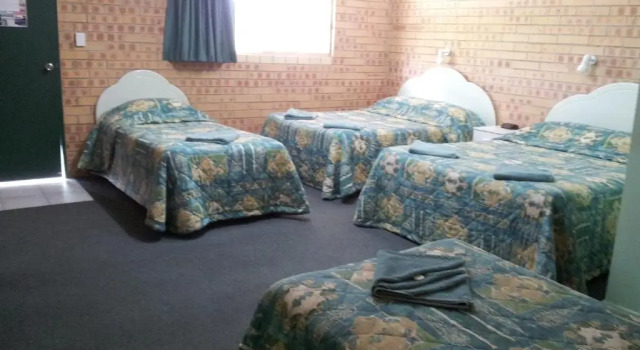 Семейный номер Standard Tiaro Motor Inn