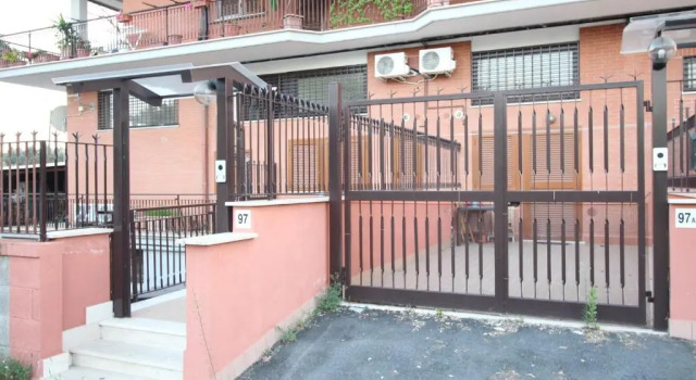 Modern Loft Apartment, Buchen Sie Ferienwohnung La Romanina Latium