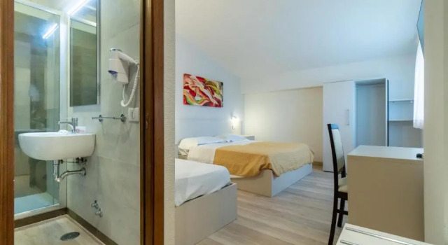 Трёхместный номер Standard Hotel Bellavista