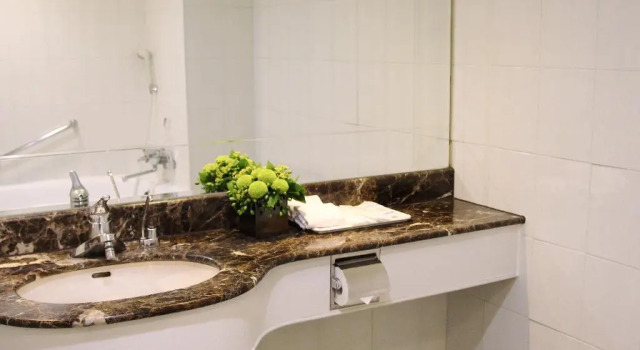 Трёхместный номер Standard Taoyuan Yuehua Hotel & Golf Club
