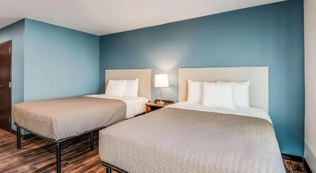 Четырёхместный номер Standard WoodSpring Suites West Des Moines