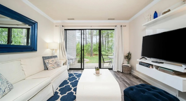 Suite The Shores Resort
