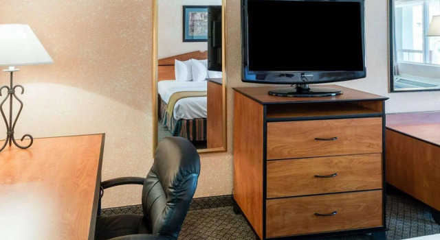 Двухместный номер Standard Quality Inn & Suites Lufkin