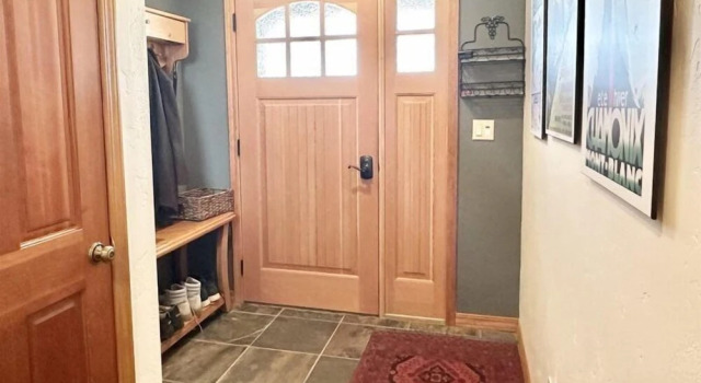 Mh138 Mountain Harbor Holiday Roost