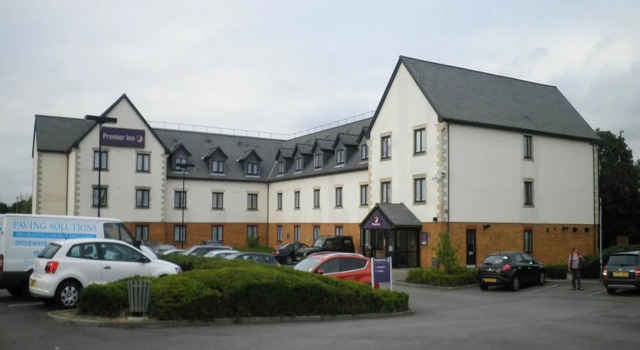 Premier Inn Gloucester - Barnwood, Забронировать Отель Глостер Котсуолд, рядом с Barnwood Arboretum &amp; Park
