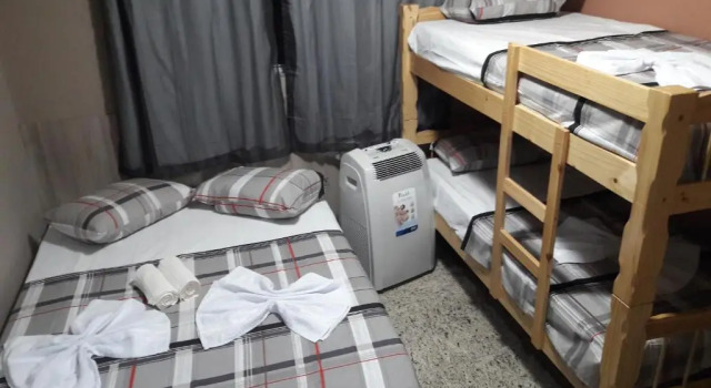 Hostel Falcão-Suites Privativas com Ar Condicionado, Забронировать Хостел Риу-даз-Острас Lagos Region