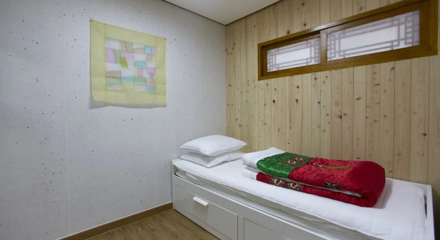 Номер Standard Go Woon Dang Hanok Guest House