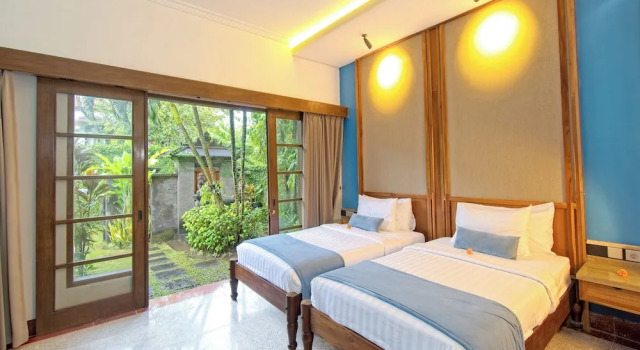 Вилла Royal с 2 комнатами Kecapi Villa Seminyak