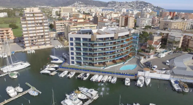 Апартаменты с 2 комнатами RNET - Apartments Roses Port Trebol