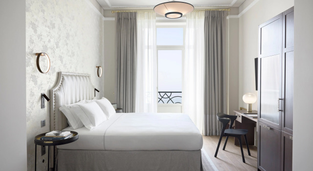 Полулюкс с балконом и seafront ON Residence - Small Luxury Hotels of the World