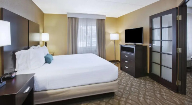 Номер Standard Best Western Okemos/East Lansing Hotel & Suites