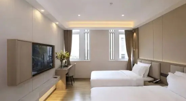 Люкс Business Glade Hotel (Qingdao Hongdao High tech Zone Fantasy Kingdom Branch)