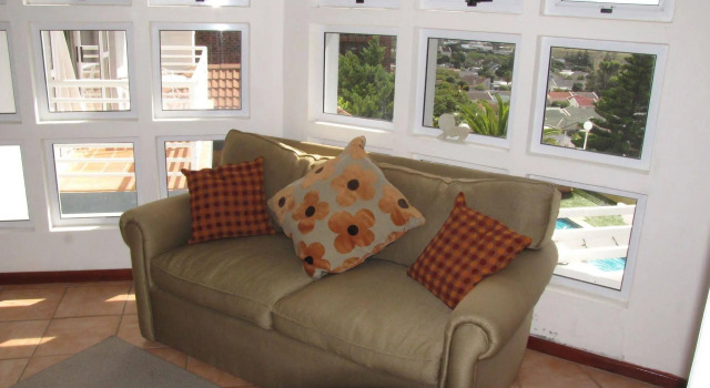 Lakeside Lodge, Забронировать Отель Lakeside Cape Town Southern Suburbs