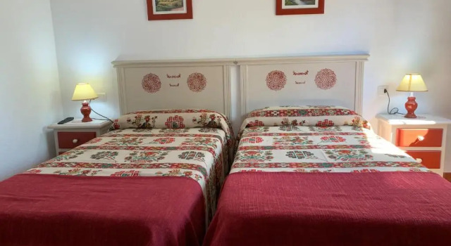 Двухместный номер Standard с видом на горы Hostal Atalaya