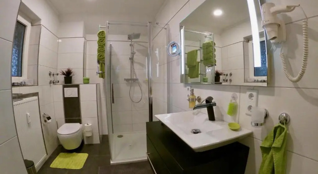Апартаменты Luxuriöse Ferienwohnung für 2-4 in Bad Zwischenahn