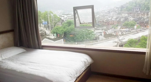 Zui Ai Home Inn-fenghuang, Rezervați Hotel Fenghuang Hunan