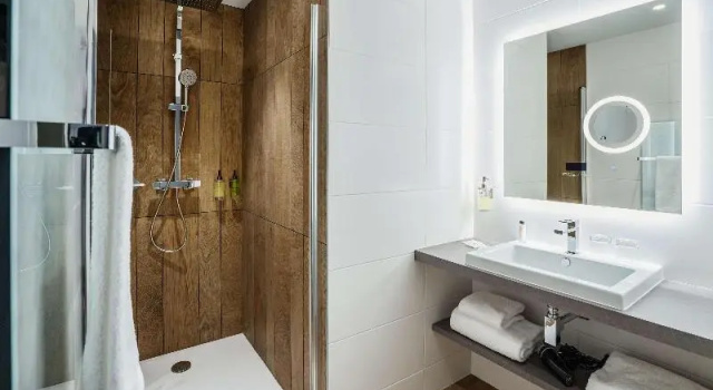 Номер Standard Best Western Premier Hotel de la Cite Royale