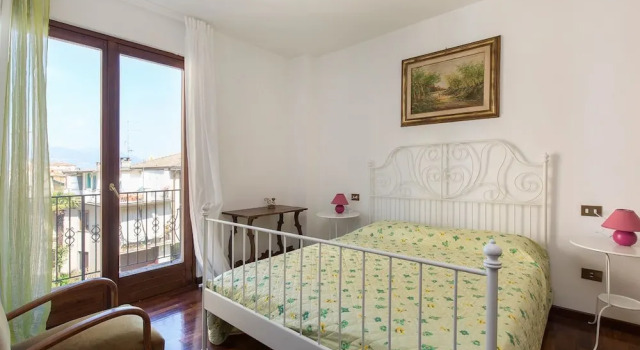 Impero House Rent - Simone