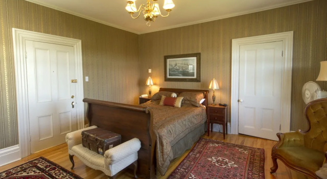Люкс Premium c 1 комнатой Homeport Historic Bed & Breakfast/Inn c 1858