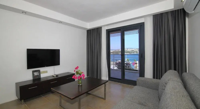 Семейные апартаменты с балконом Milport Hotel Bodrum