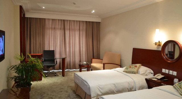 Wuxi Taihu Garden Hotel, Varaa Hotelli Hotellit Wuxi uima-altaalla, Uima-allas
