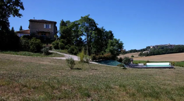 La Croix du Sud, Book Hotel Castelnau-de-Montmiral Tarn