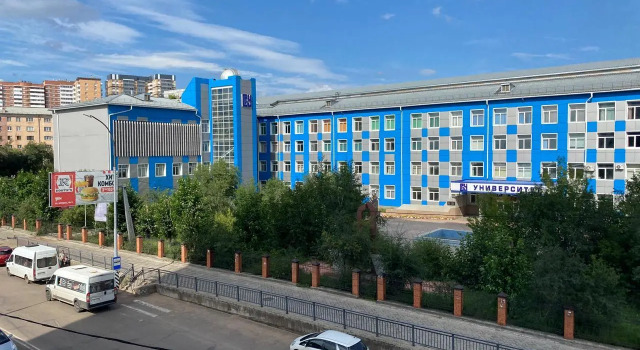 Apartments on Smolina street 61, Rezerwuj Apartament Hotele w Buryatia z parkingiem, Parking